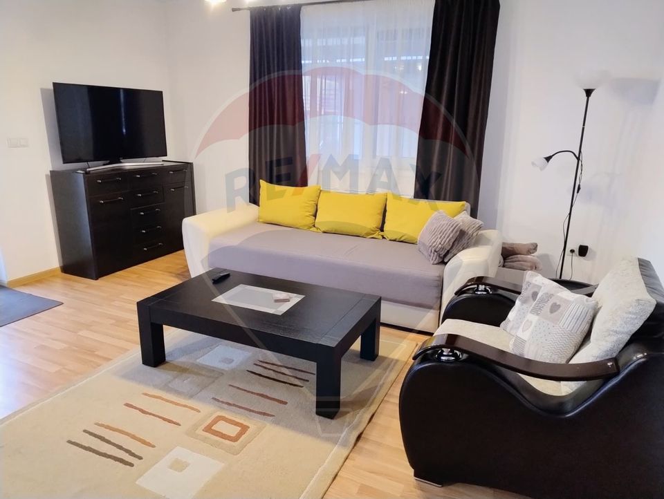 Duplex modern de închiriat  cu 5 camere în Floresti