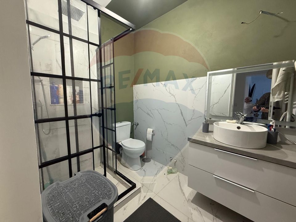 5 room House / Villa for sale, Calea Bucuresti area