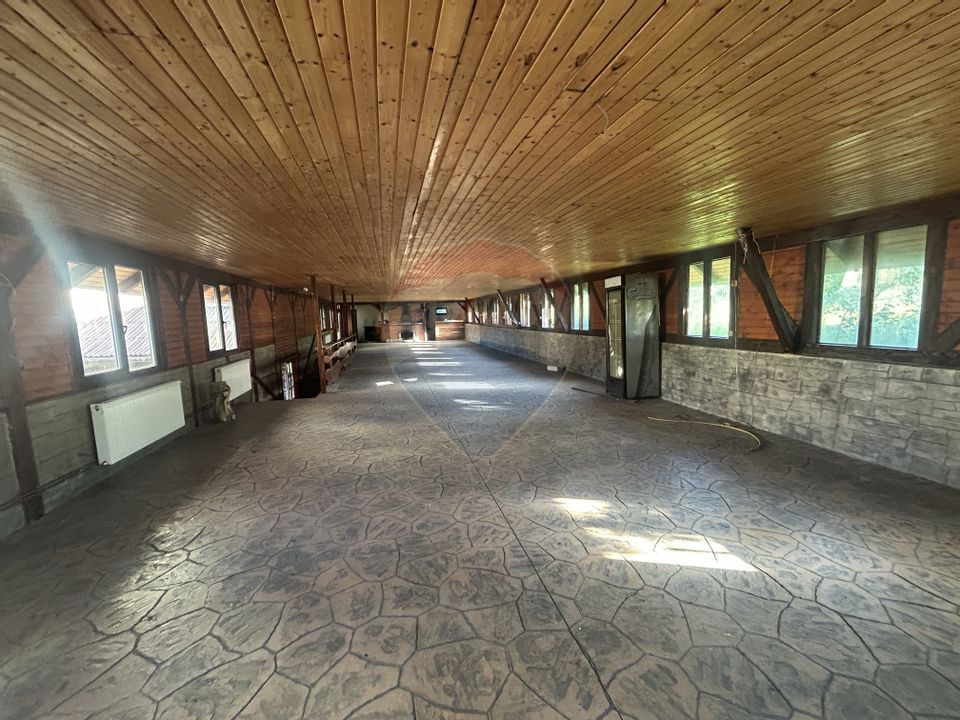 Hotel / Pensiune cu 30 camere de vânzare în zona Nord