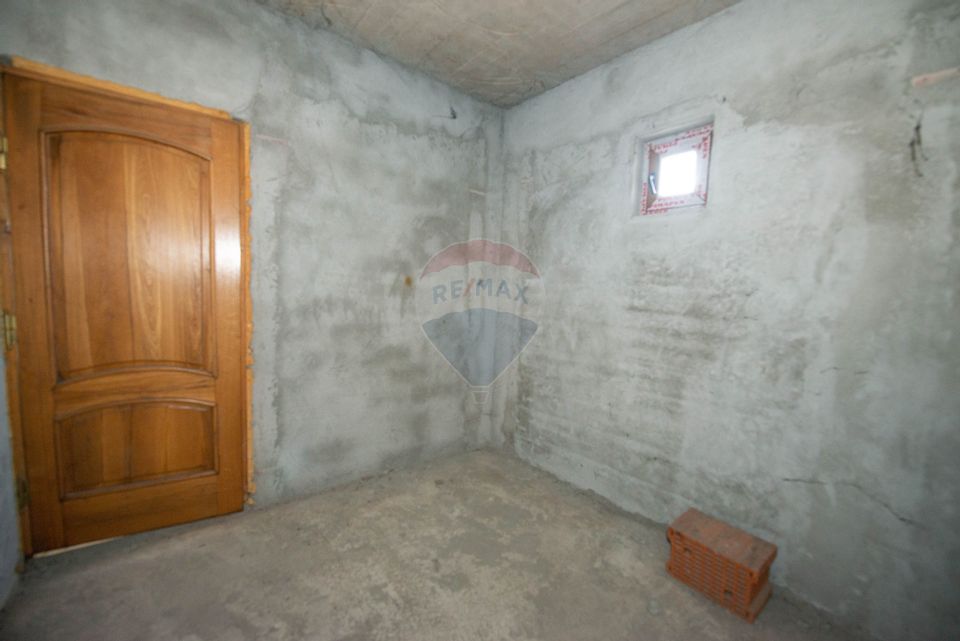 Casa individua, de vanzare, 465 mp utili, Manolache, Ilfov