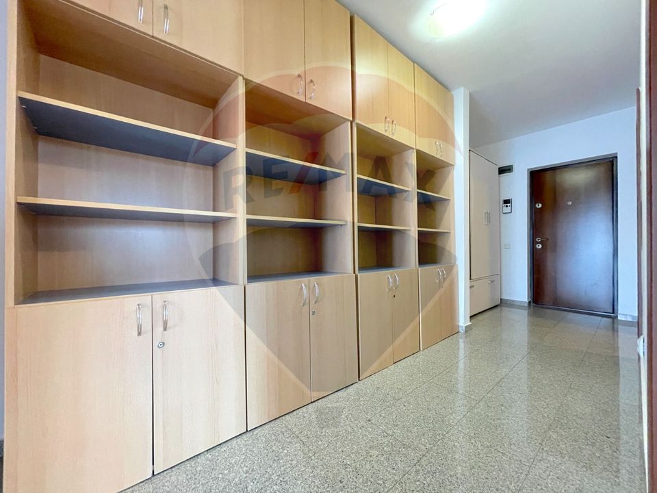 Apartament 2 camere 63 mp utili, zona Tractorul