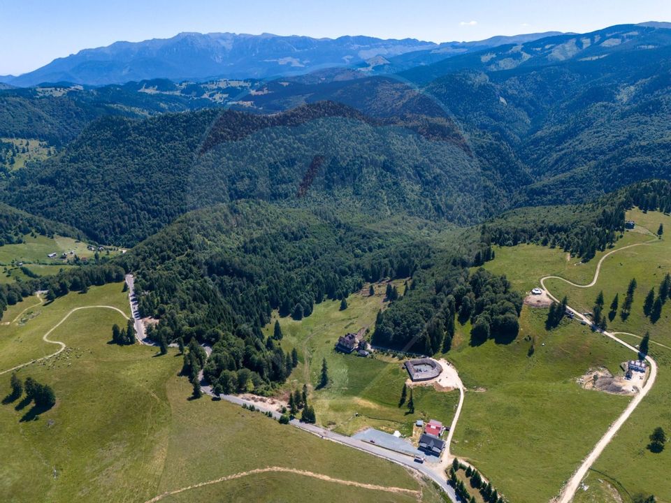 Teren intravilan, 6000mp Dambovicioara / DN 73- dealul sasului!