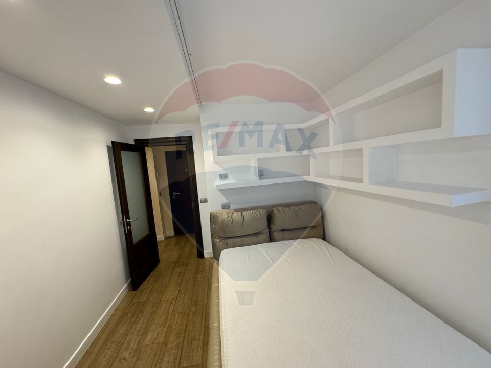 Apartament cu 4 camere de inchiriat în zona Narcisa