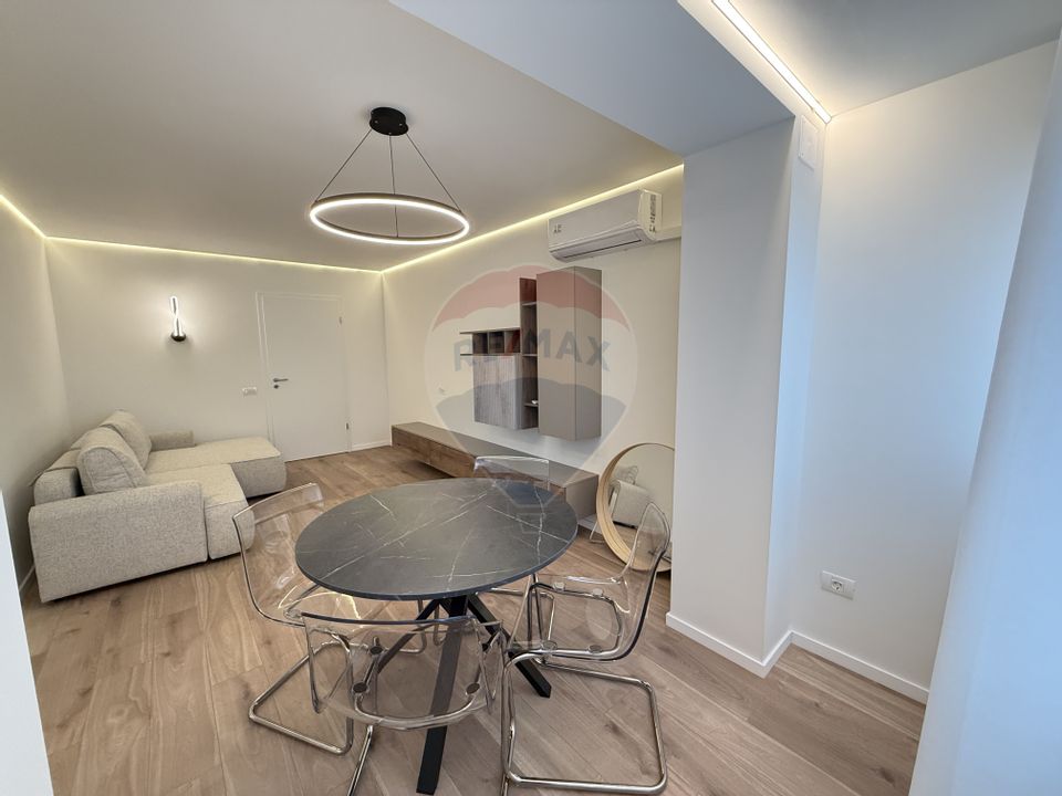 Apartament cu 4 camere de închiriat în zona Giurgiului