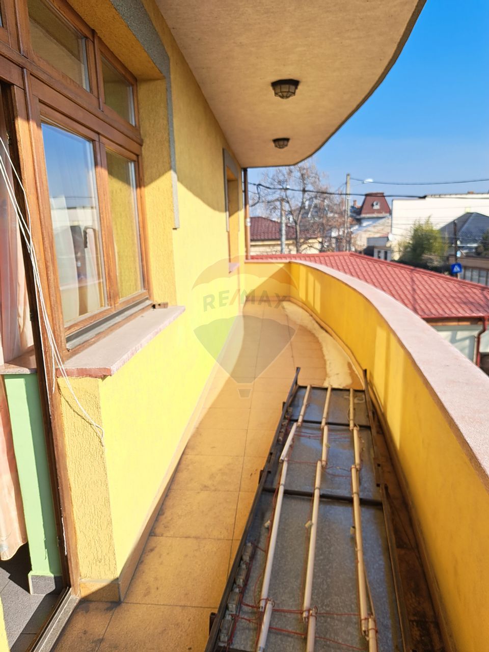 Spațiu de închiriat semicentral, 600 mp