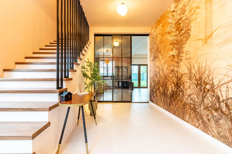 Casă / Vilă de vanzare in Snagov, langa padure, lac la 800 m, centru