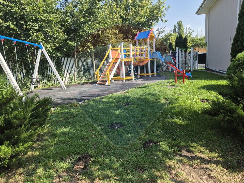 Casă/Vilă de inchiriat în complex cu Piscină ' Jasmin Garden' -Pipera