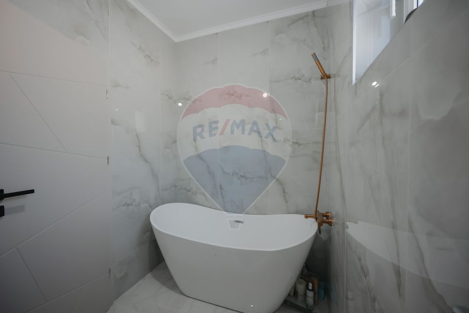 4 room House / Villa for sale