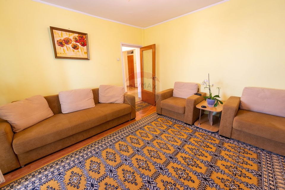 Apartament cu 3 camere de vanzare langa Parc Sebastian