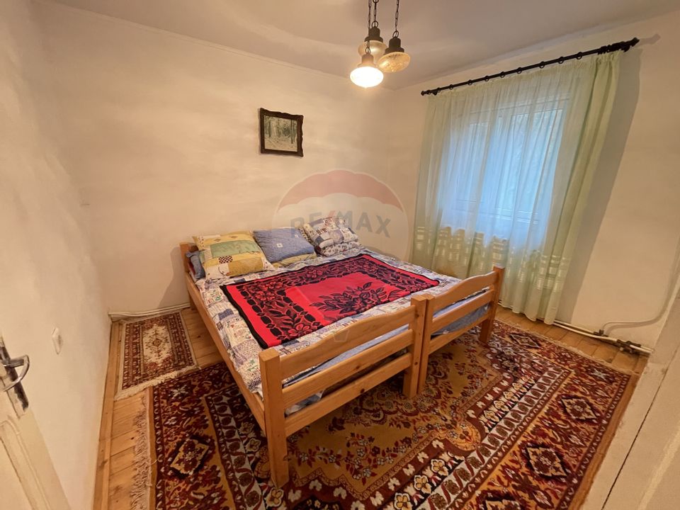 5 room House / Villa for sale