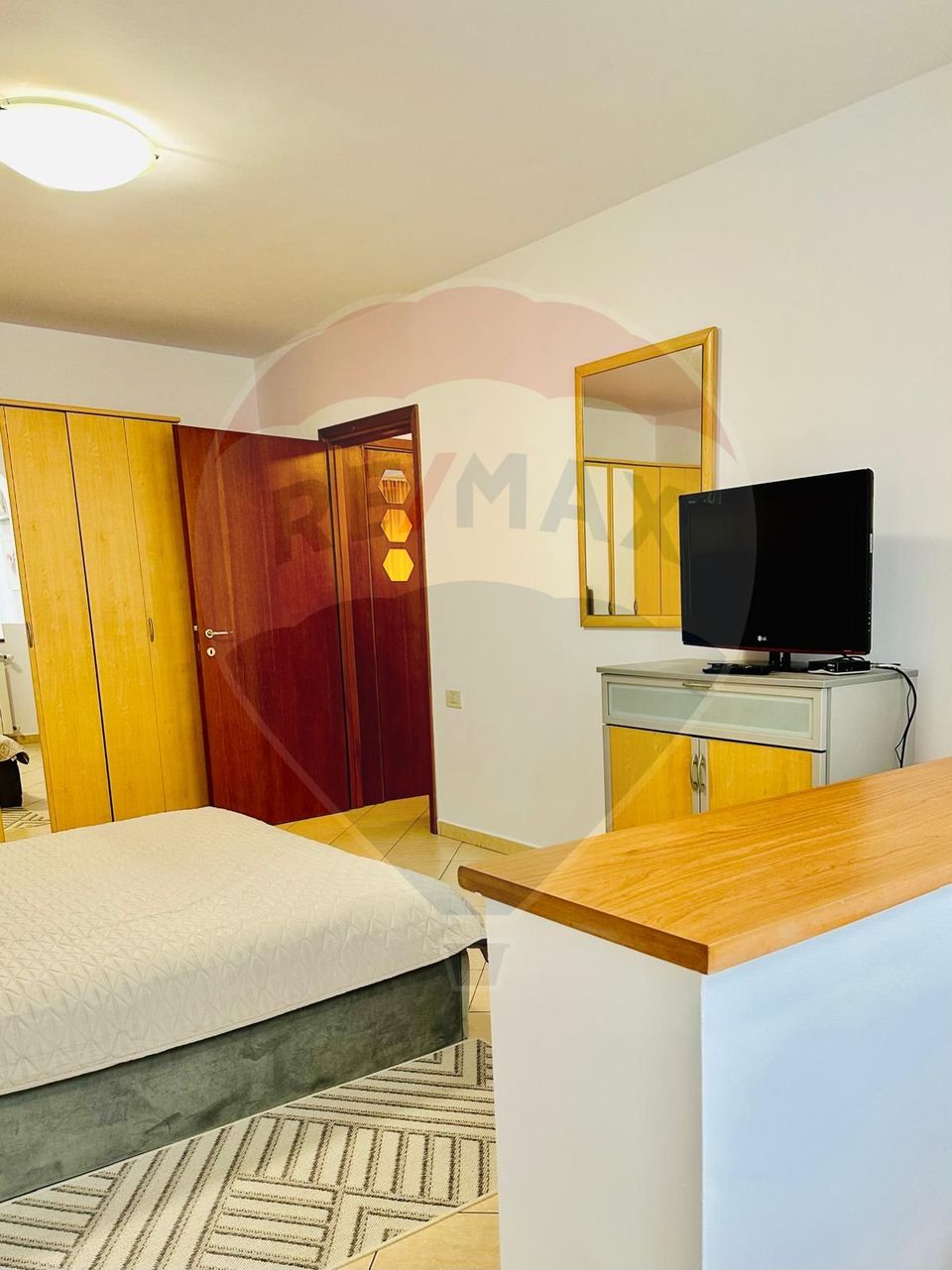 2 room Apartment for rent, Unirii area