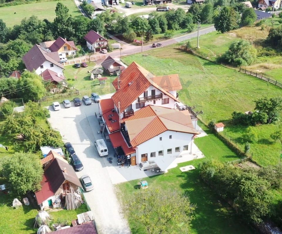 15 room Hotel / Pension for sale