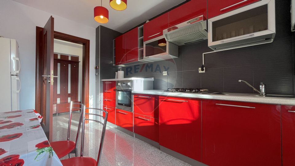 3 room Apartment for rent, Centrul Civic area