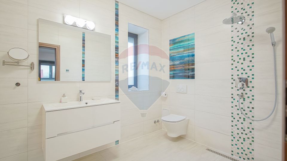 Casă premium cu 270 mp utili, 7 camere ,curte generoasă în Bartolomeu