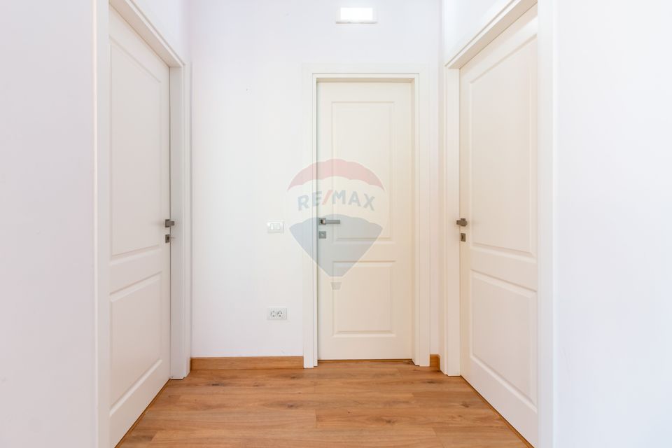 House / Villa ground floor for sale in Balotesti, all utilities