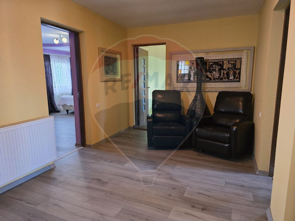12 room House / Villa for sale, Central area