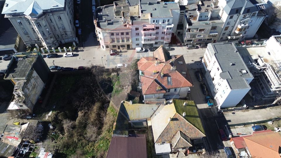 Vila de vanzare in zona peninsulara Constanta