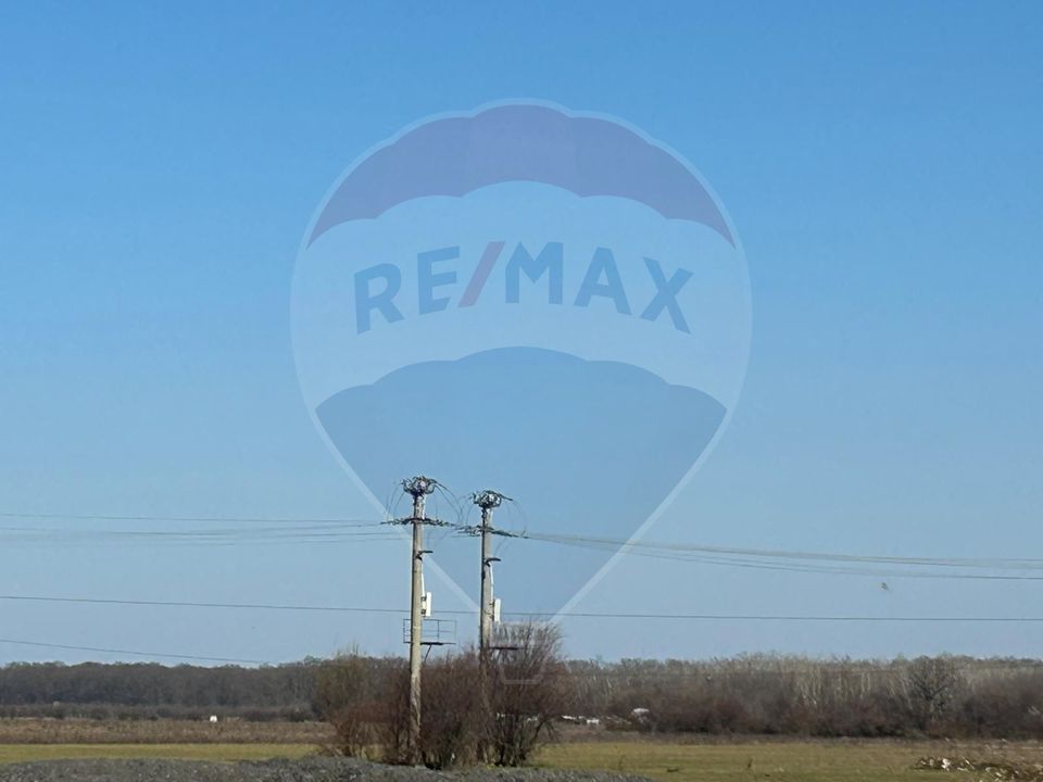 Land for SALE 40,000sqm Cocani opposite the TITI AUR Academy