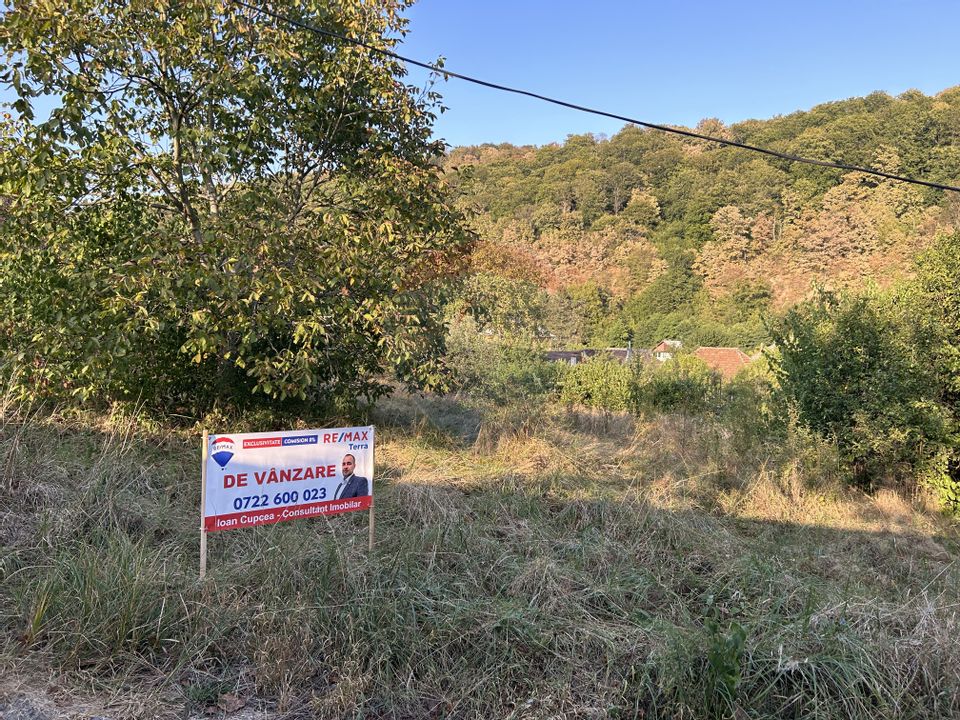 Land 2,550sqm Tautii-Magheraus / Strada 28