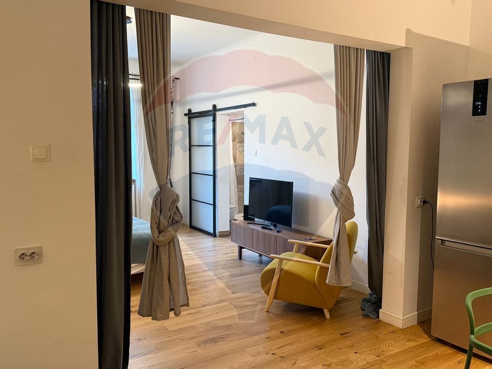 2 room Apartment for rent, Ultracentral area