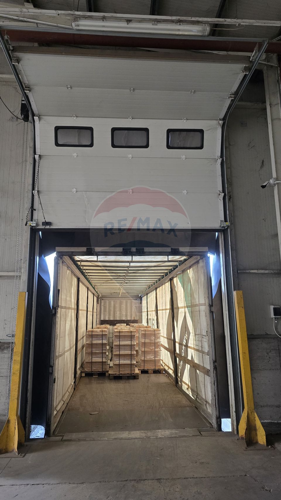 16,000sq.m Industrial Space for sale, Vest area