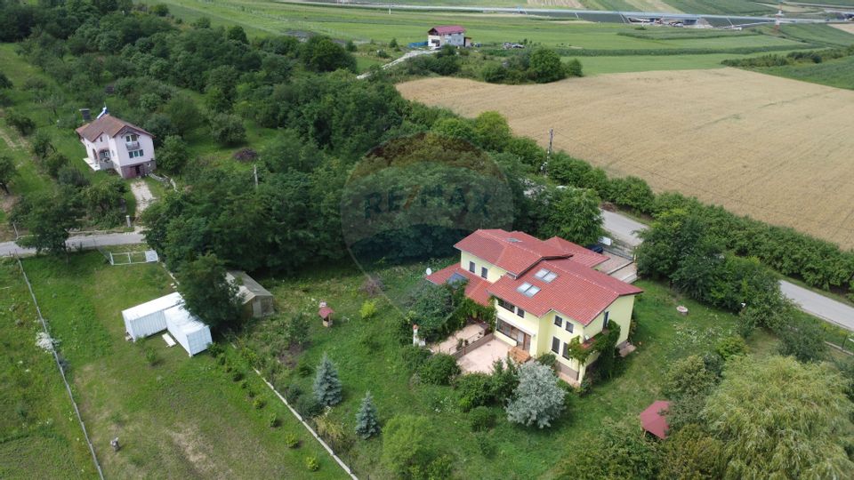Casa cu teren in Tureni de 2300 mp, la 20 km de Cluj-Napoca