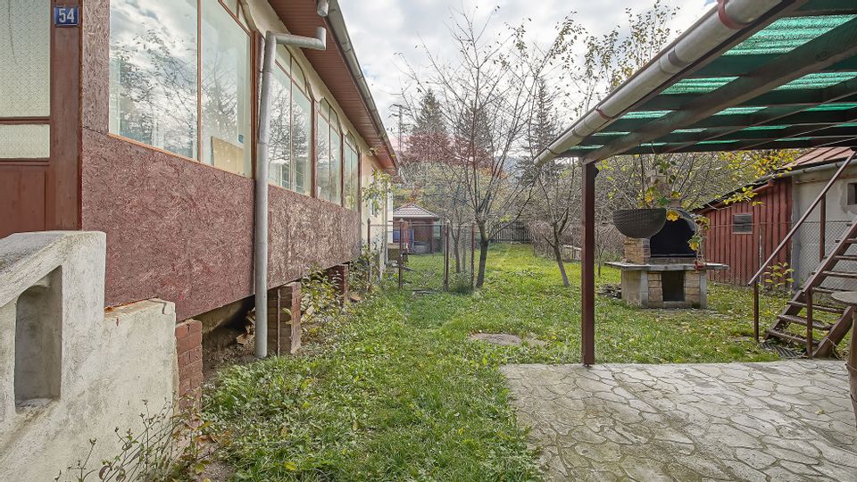 Vilă cu farmec istoric în Bușteni, pensiune sau locuință de vacanță!