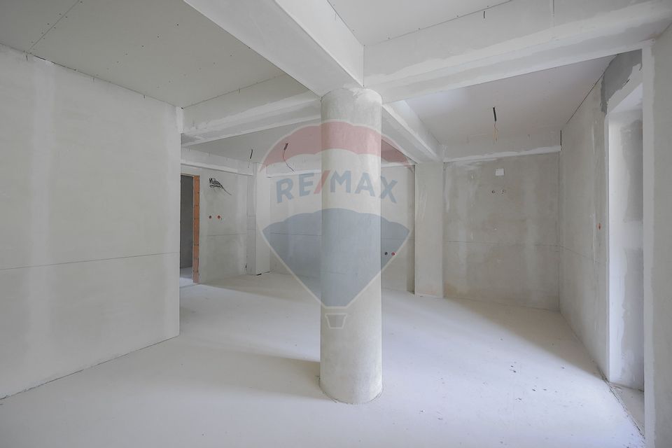 40 room Hotel / Pension for sale