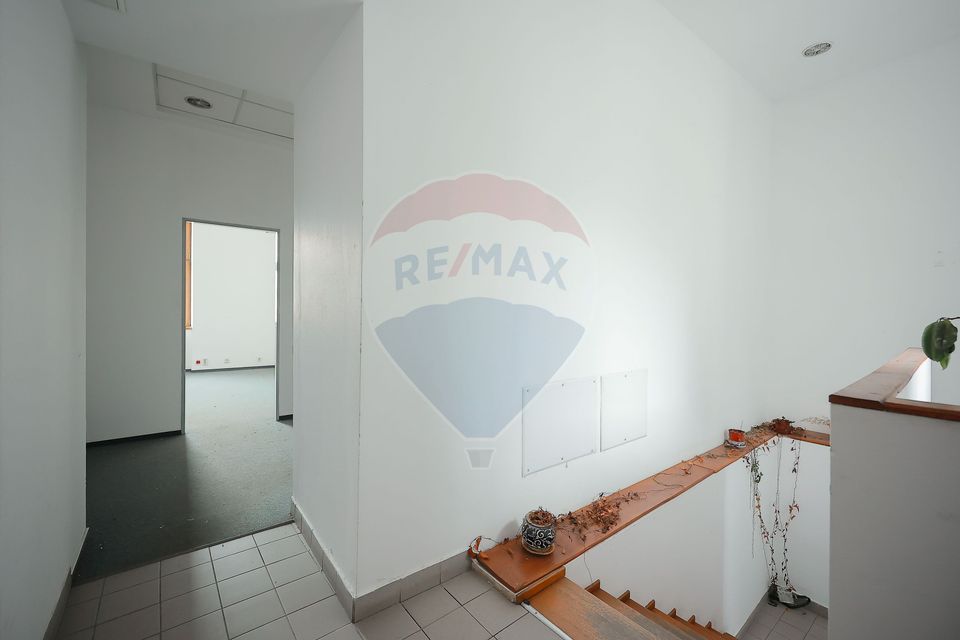 360sq.m Commercial Space for rent, Ultracentral area