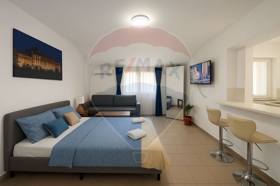 Hotel / Pensiune cu 31 camere de vânzare în zona P-ta Unirii