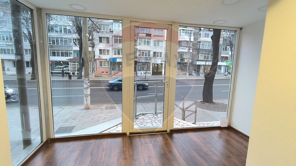 58.87sq.m Commercial Space for rent, Central area