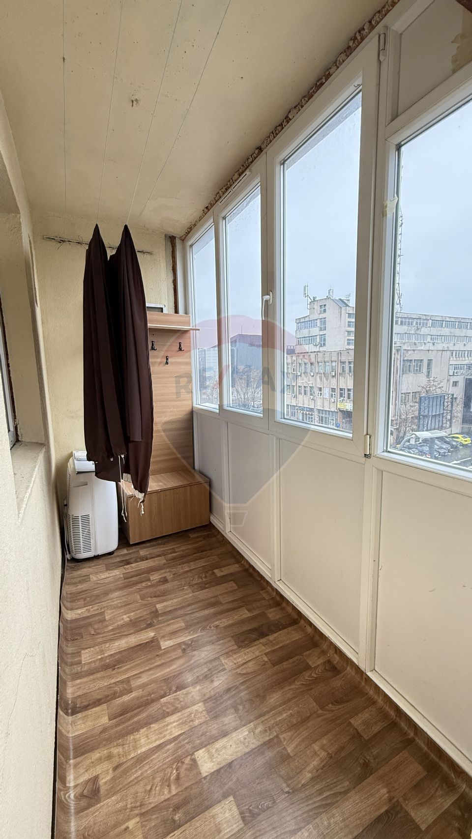 Apartament 2 camere de închiriat Sun Plaza