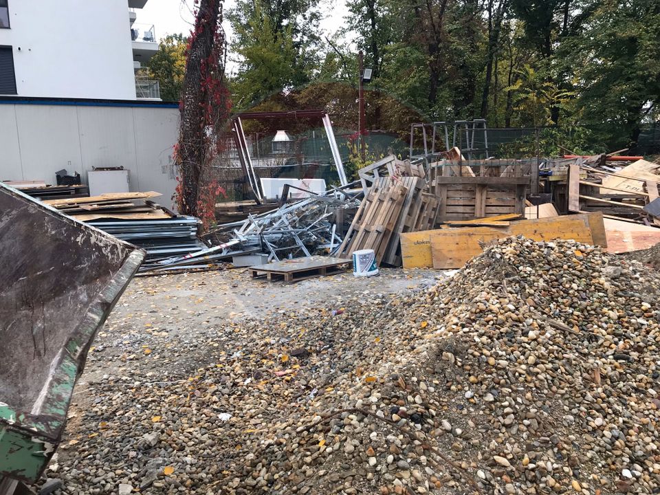 Land 1,383sqm Strada Piatra Craiului