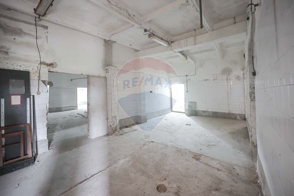 800sq.m Industrial Space for sale