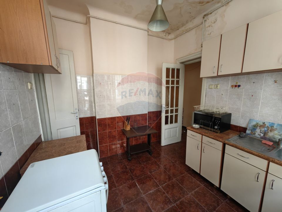 Apartament 3 camere Piata Gemeni