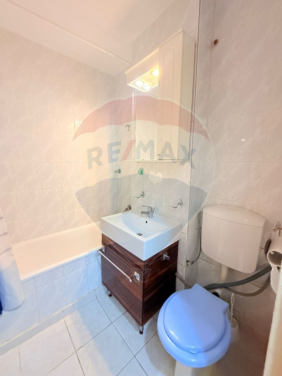 Apartament 3 camere de închiriat | Drumul Taberei | Loc de parcare