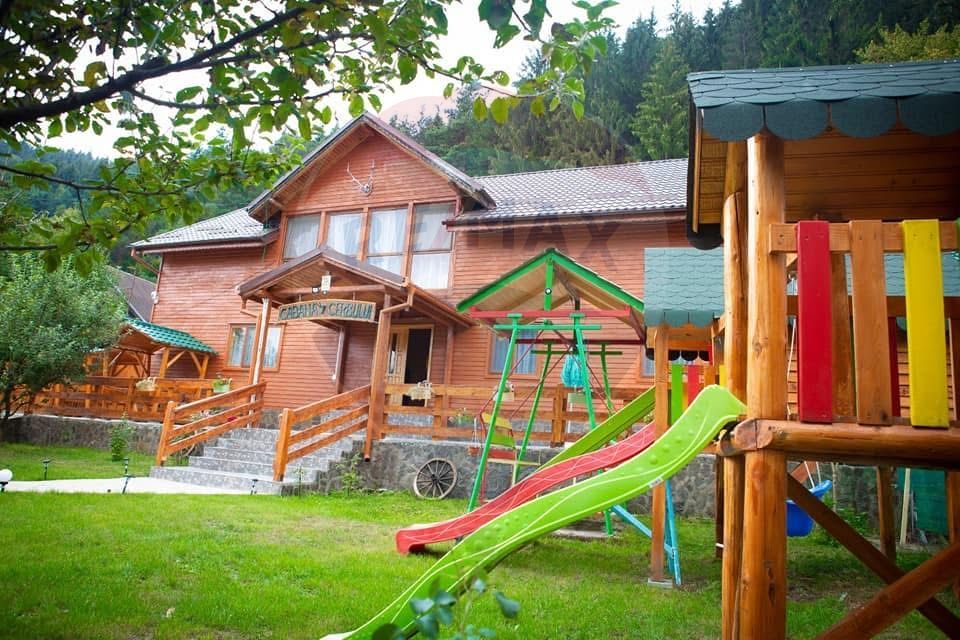 De Vânzare Pensiune Rustica De Vis Pe Ruta Lerești-Voina