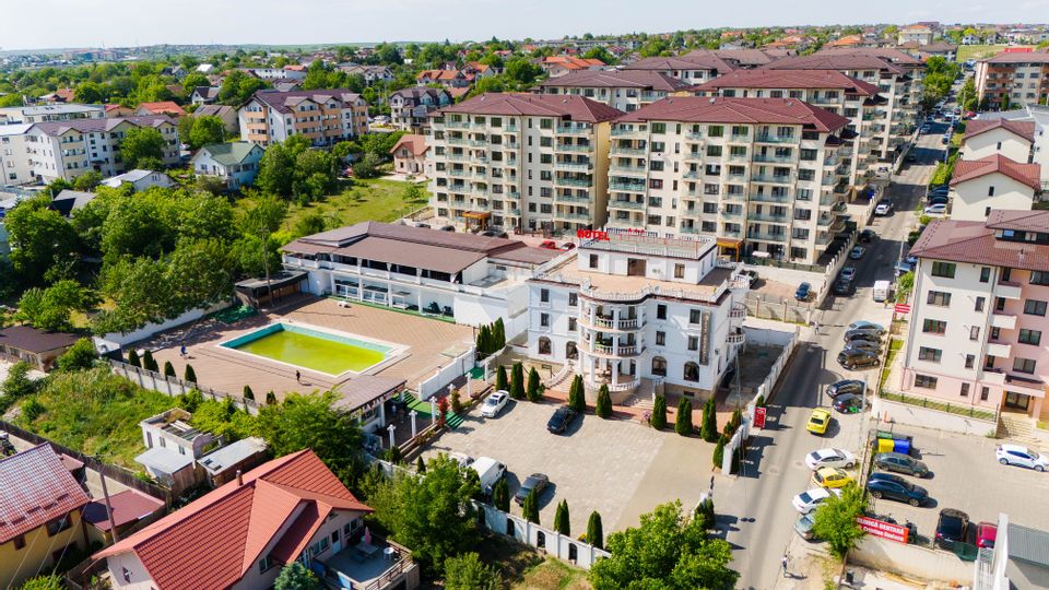 Hotel / Pensiune cu 22 camere, piscina si terasa