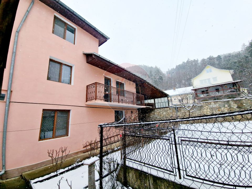 6 room House / Villa for sale, Central area