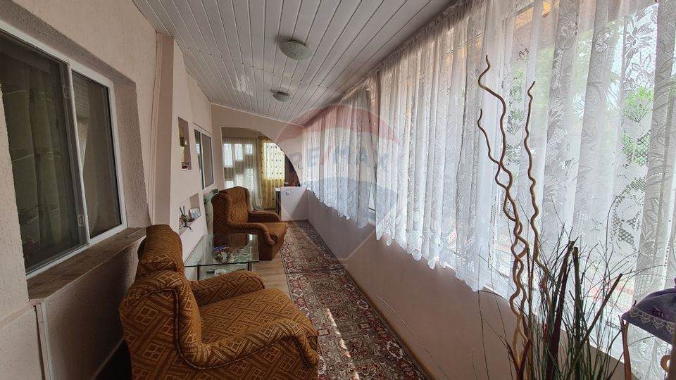 4 room House / Villa for sale