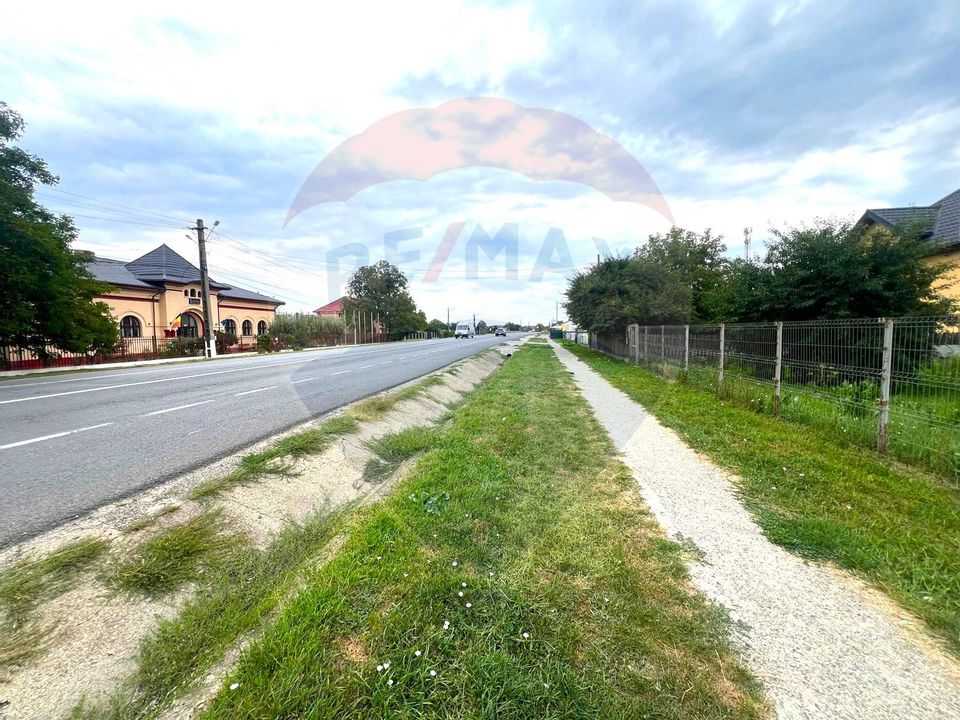 Casă / Vilă cu 6 camere de vânzare în com. Răcăciuni