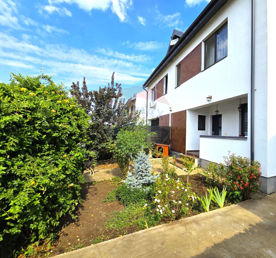 Casa ideala pentru familie, 5 camere, 4 bai, complex nou, Otopeni