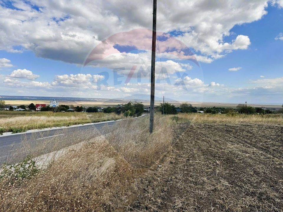 Teren de Vanzare Tulucesti. Potential Logistic, Rezidential 2.200mp