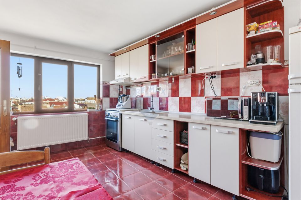 3 room Apartment for sale, Intim area