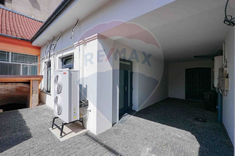 36.67sq.m Office Space for rent, Central area