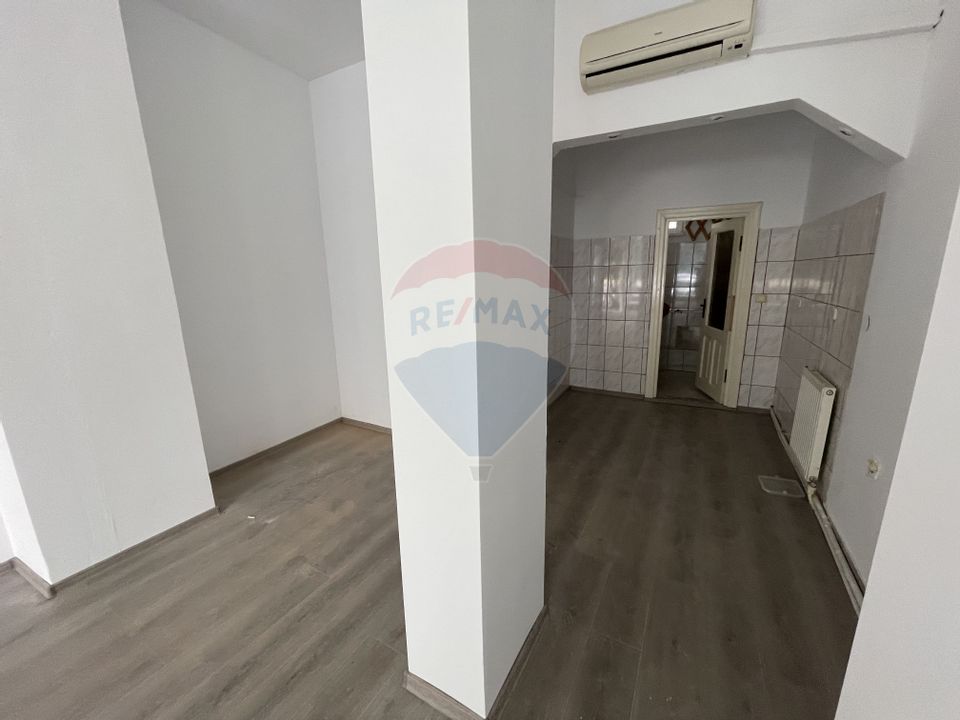 35.13sq.m Office Space for rent, Ultracentral area
