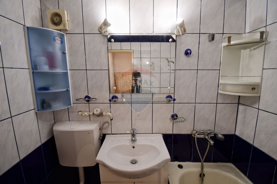 Apartament ultracentral cu 2 camere de inchiriat