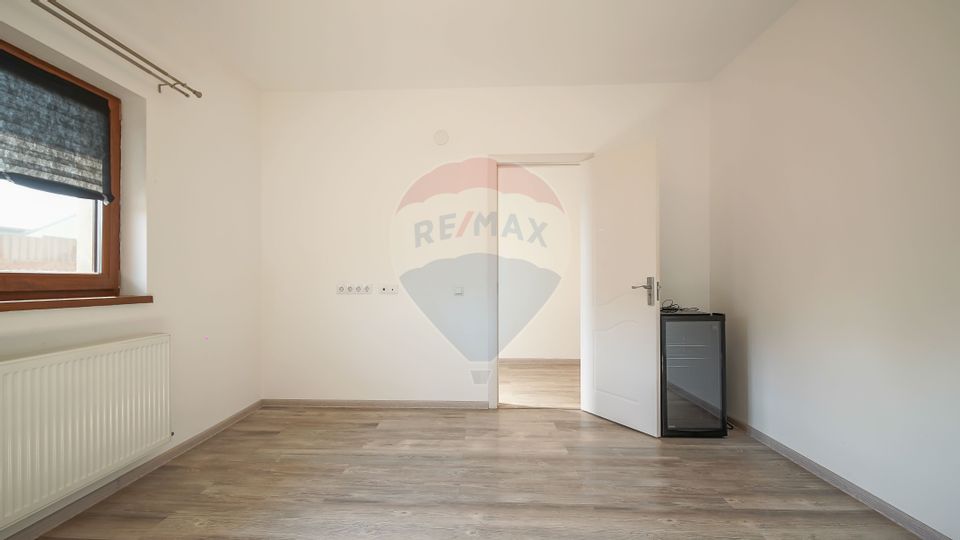 Refugiul tău de lângă Brașov – Casă P+M în cartierul Izvor, Tralungeni