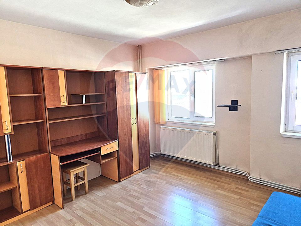 3 room Apartment for sale, 9 Mai area