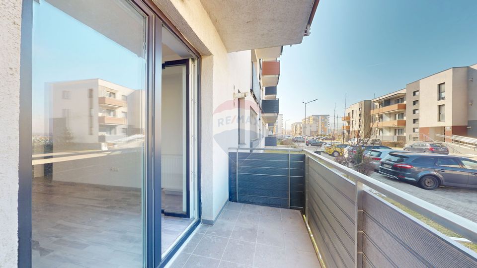 2 room Apartment for rent, Tractorul area